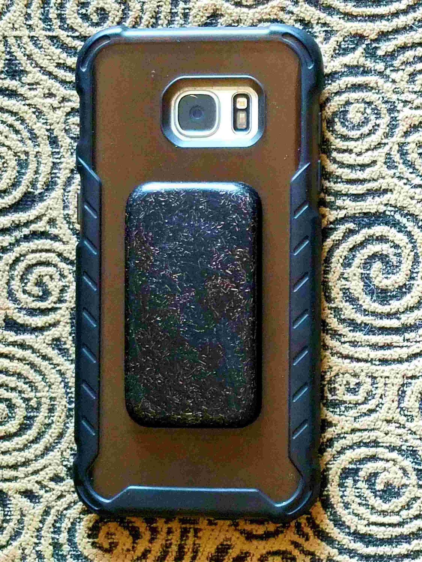 orgonite andy orgonite black sun tower buster emf cell phone Andy's Black Sun Orgonite® Buttons protect & shield you from harmful EMF Pollution. These Orgone Generators® are designed to fit on your cell phone case. Each Black Sun Button contains Andy's famous "Black Sun Blend"protector