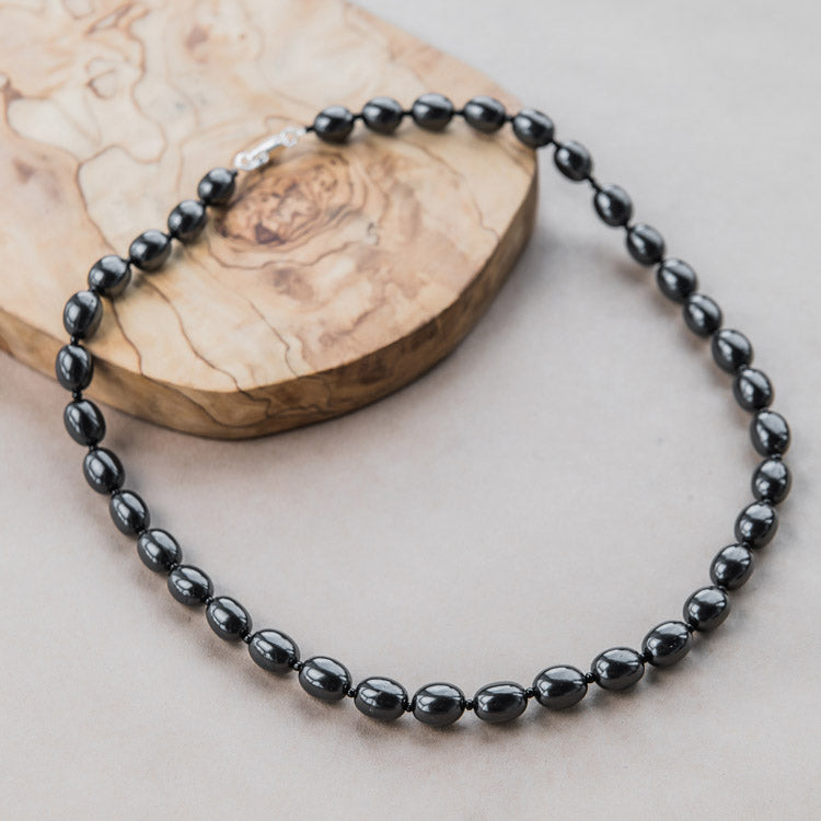 Shungite Oval Bead Necklace – Polished Black Gemstone Necklace (20″)